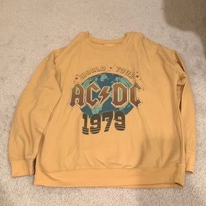 Crewneck